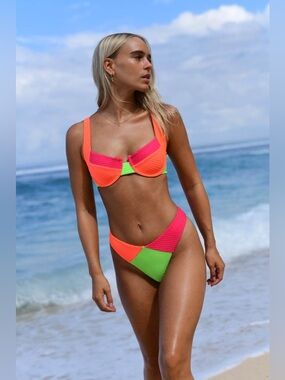 Vetchy Laguna Tricolor Textured Bikini Set
